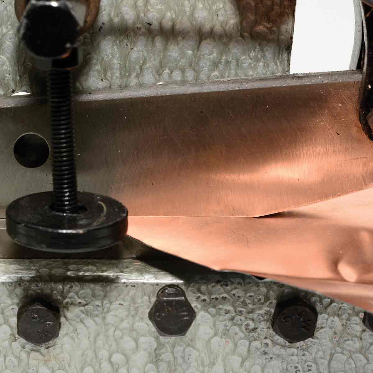 bench shear with 6 blade